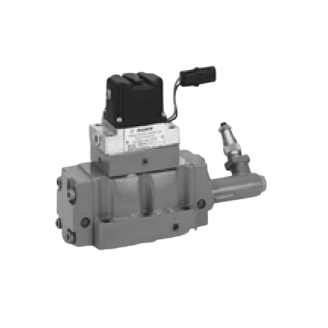 Pilot solenoid operated proportional directional control valve